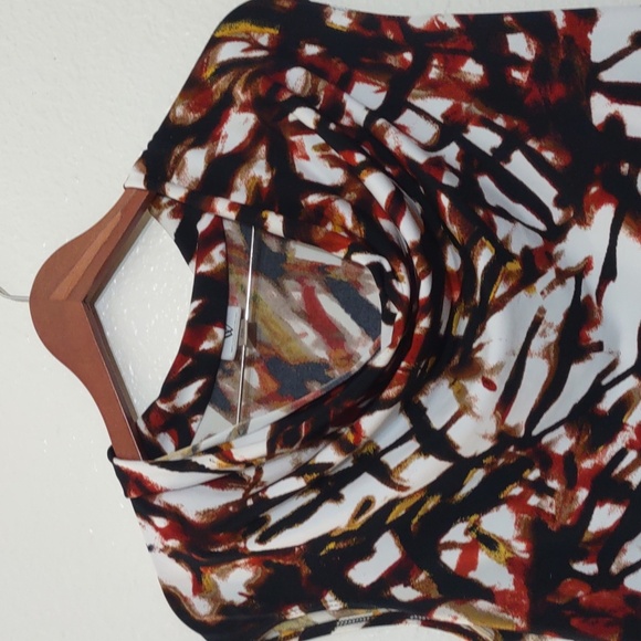 SLIGHTLY USED WORTHINGTON PETITE STRETCH SIZE PM PATTERN SHIRT - Picture 3 of 8